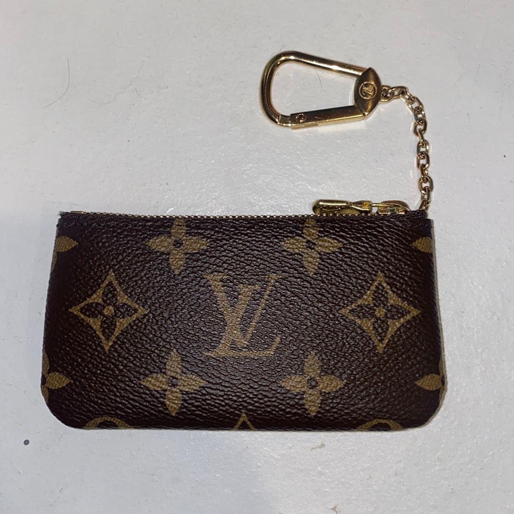 Louis Vuitton key pouch/ keychain